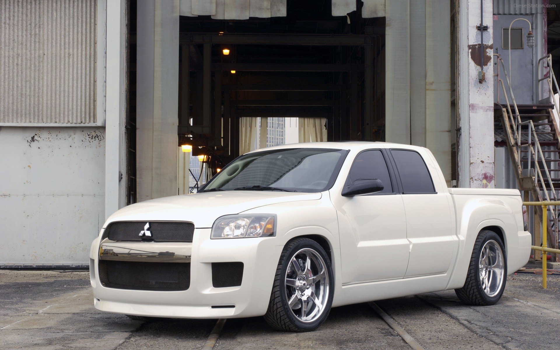 Mitsubishi Street Raider Concept